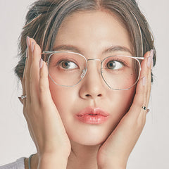 Lenstown 梨芝瞳 Romantea London Olive Green 隱形眼鏡日拋(10片)